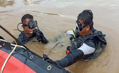 Tim SAR Masih Cari Lansia yang Hilang di Sungai Kuantan Kuansing